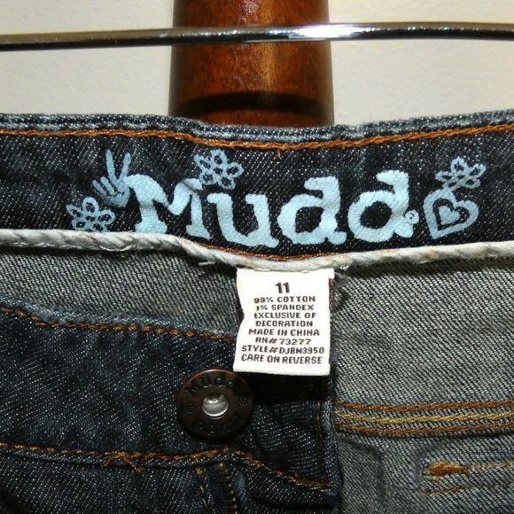 Mudd distressed stretch denim jeans - Picture 3 of 6